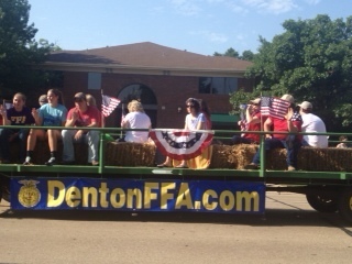 parade float.jpg